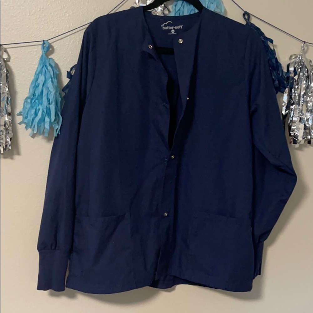 Scrub jacket
